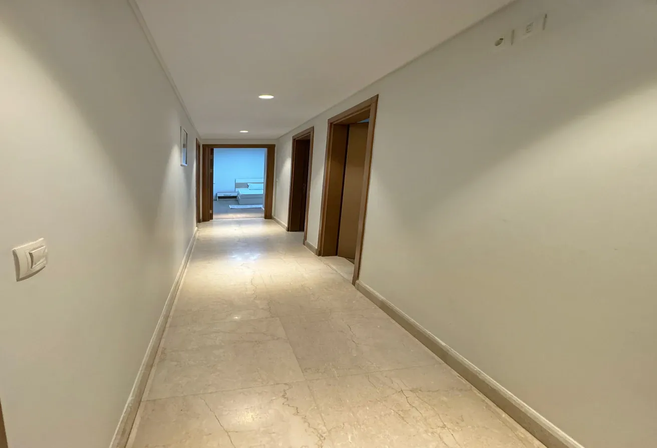 Gallery image for property 33