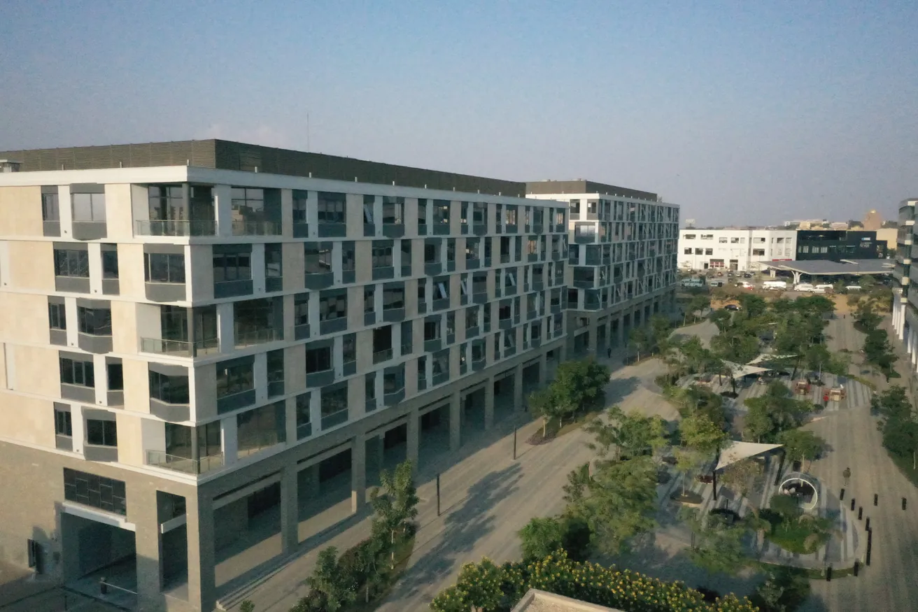 Gallery image for property 423